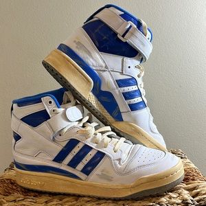 NWT!!! ADIDAS ORIGINALS FORUM 84 HI AEC WHITE BLUE WHITE
